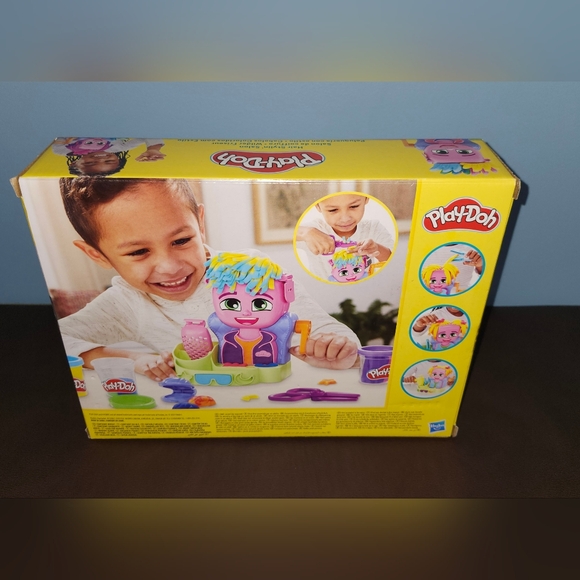COPY - Play-Doh Hair Stylin' Salon Playset with, Pretend Play Toys for Girls an… - Picture 2 of 2